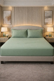 Giza Cotton Super King Sateen Bedsheet Set with 2 Pillow Covers – Ultra-Soft & Hotel-Quality Feel