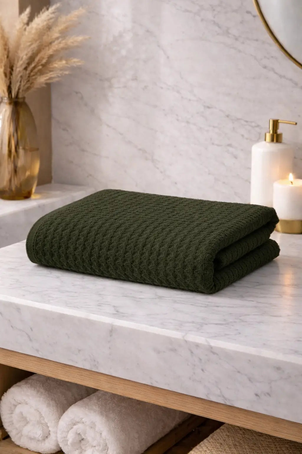 Waffle Grande Bath Towel – Lightweight, Fast-Drying, Everyday Luxury, 220 GSM