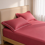 Micro  Checkered Super King Sateen Bedsheet Set with 2 Pillow Covers – Soft & Breathable