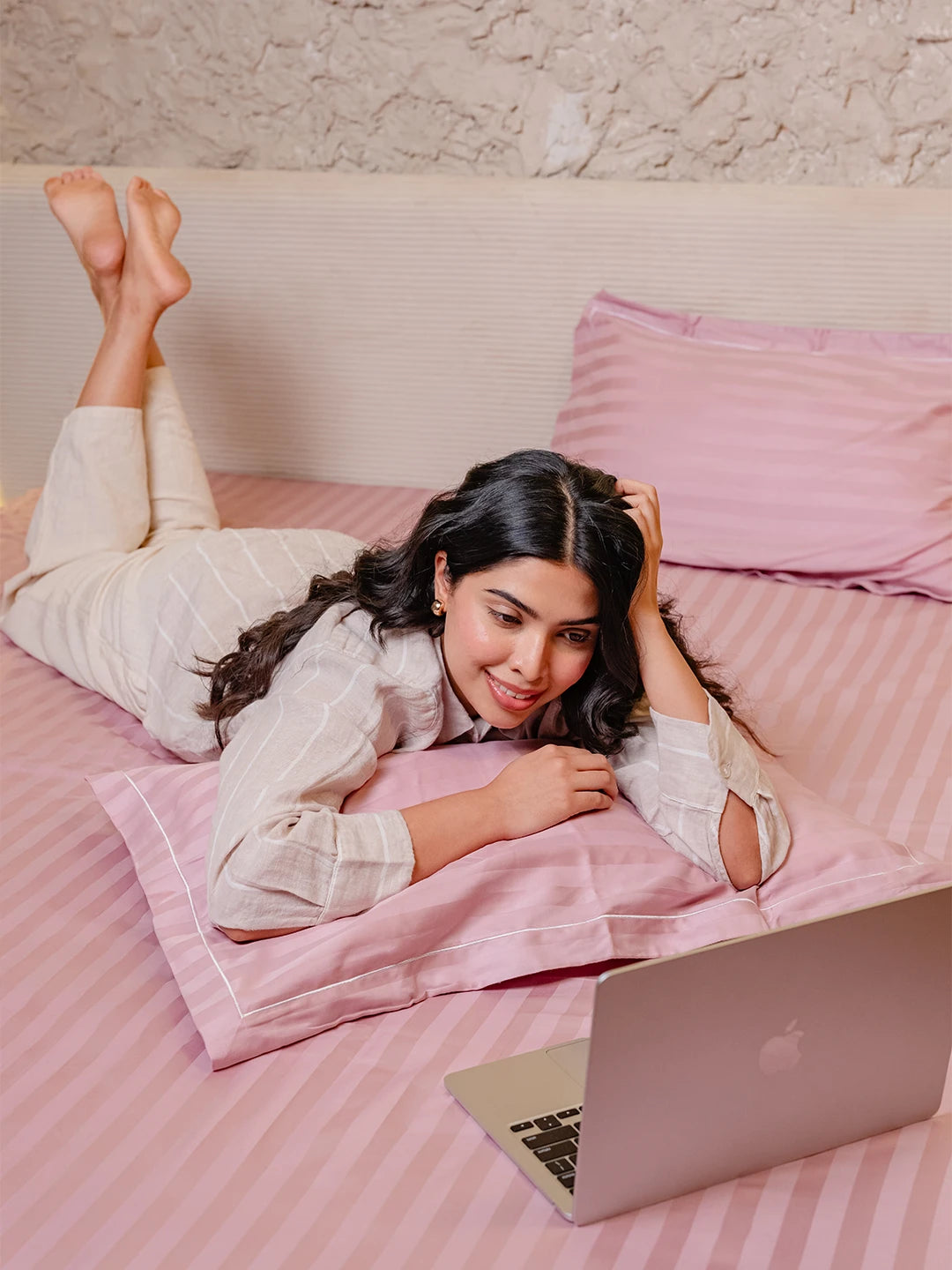 Luxury Hotel-Style Sateen Bedsheet Set – Classic 2 Inch Stripes with 2 Pillow Covers