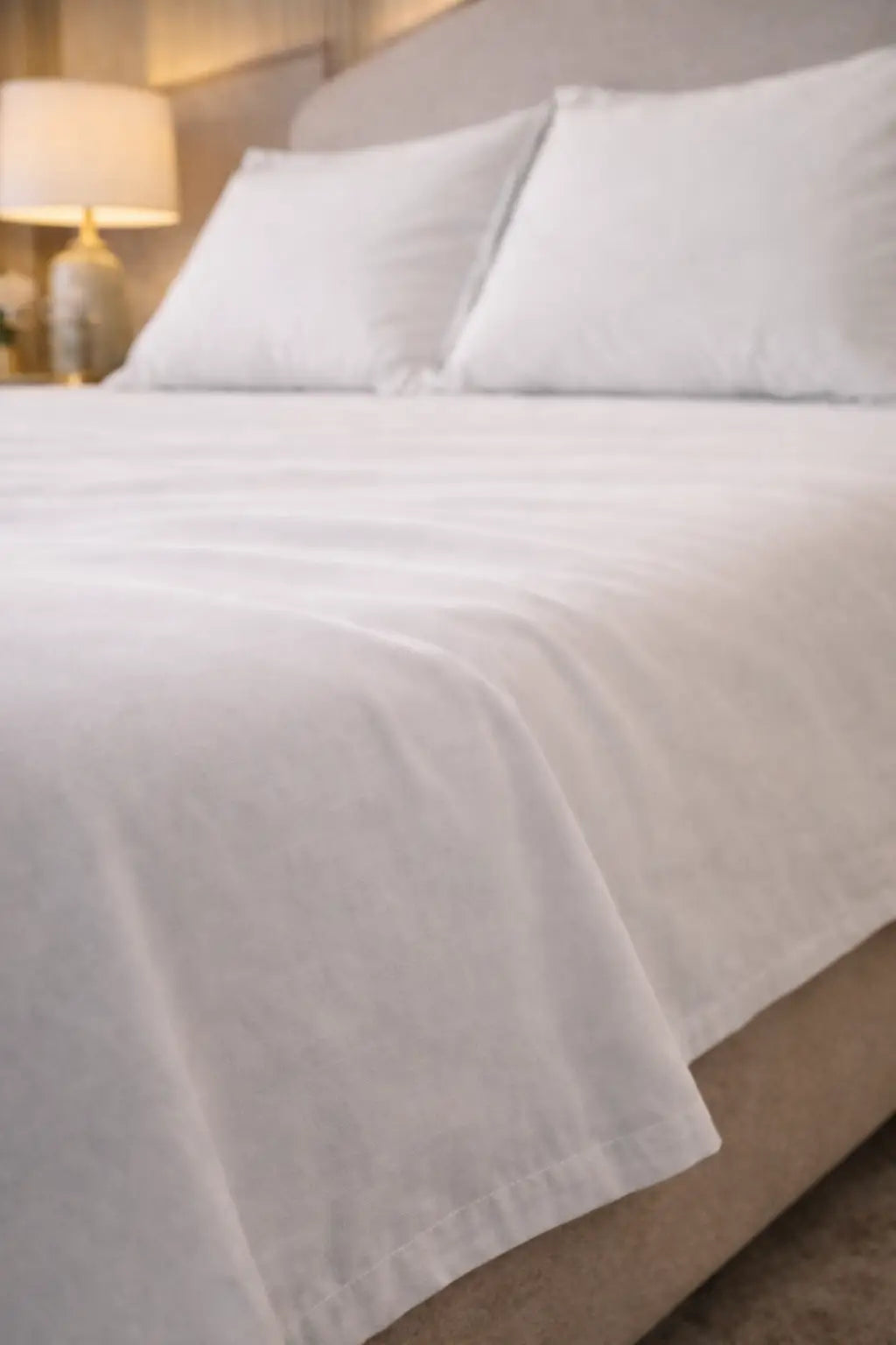 Giza Cotton Super King Sateen Bedsheet Set with 2 Pillow Covers – Ultra-Soft & Hotel-Quality Feel