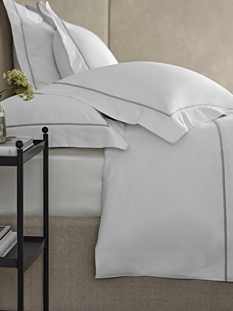 Pure Essence 100% Cotton Super King Bedsheet Set with 2 Pillow Covers - 1000TC, White