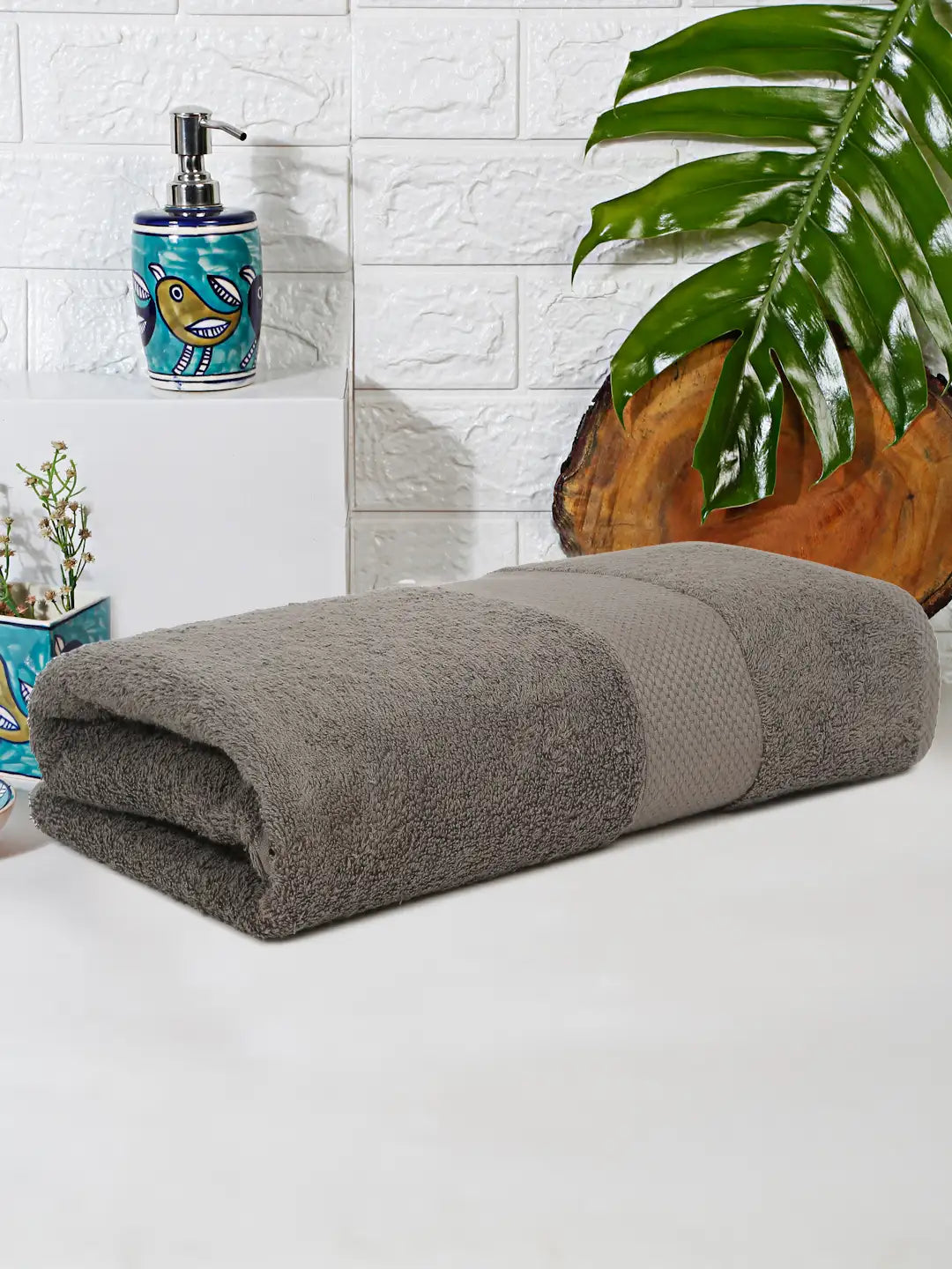 Terry Luxe Bath Towel - Ultra Soft, Lightweight, 550 GSM