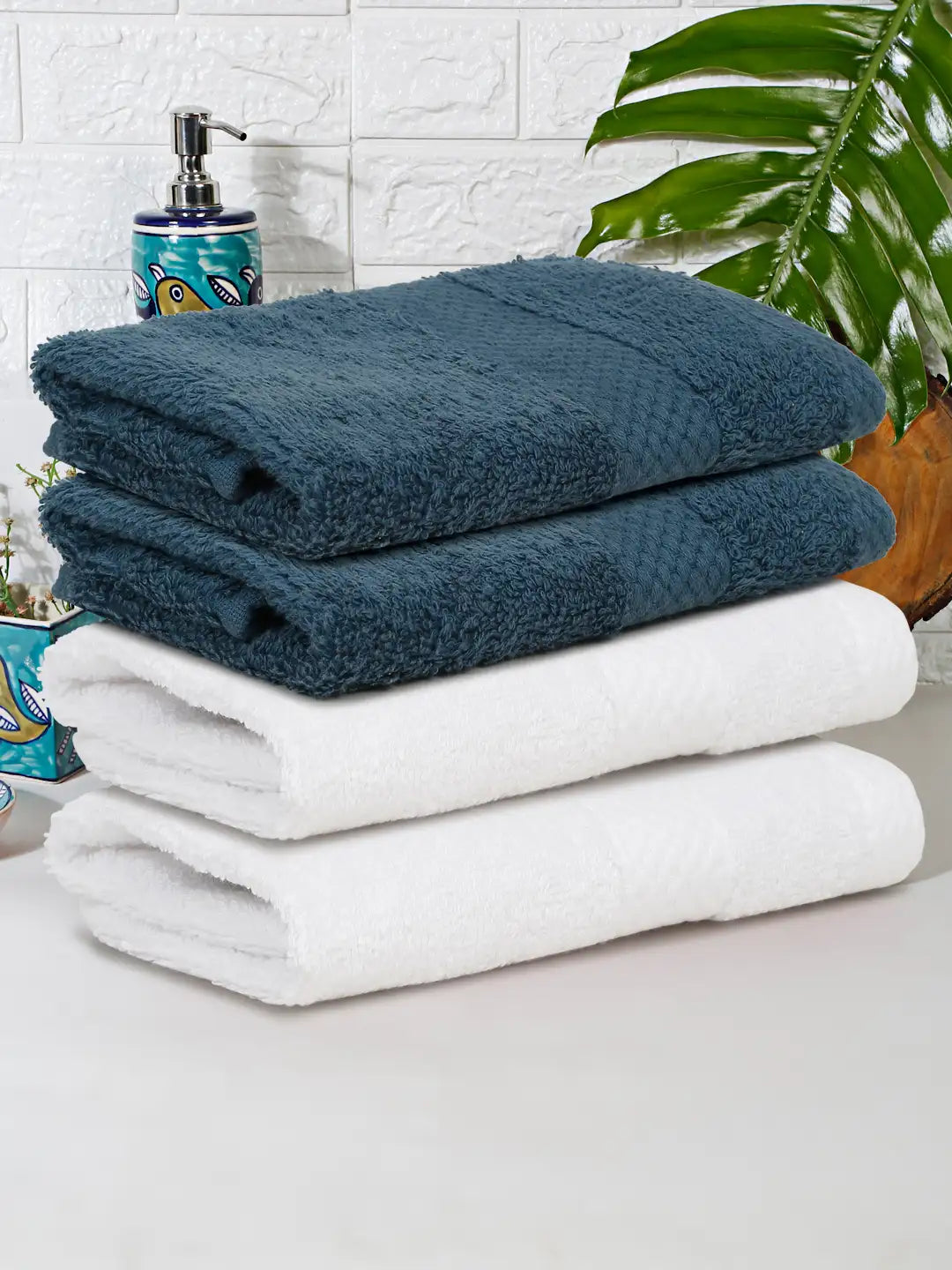 Terry Luxe Hand Towels (Set of 4) - Ultra Soft, Lightweight, 550 GSM